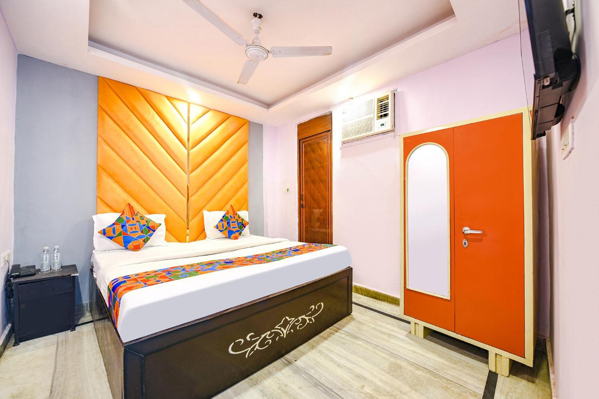 Fabhotel Pp Residency Tilak Nagar New Delhi Exterior photo